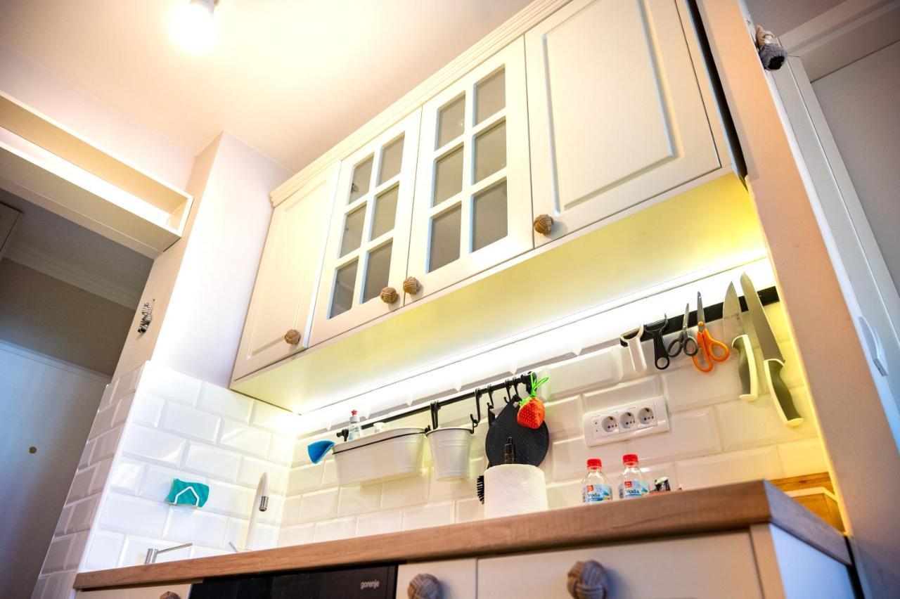 Sava Centar 1-Bedroom Apartments In The Heart Of New Белград Екстериор снимка