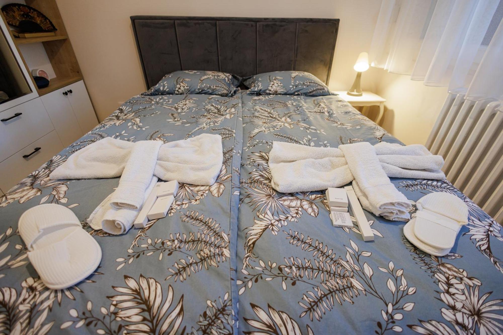 Sava Centar 1-Bedroom Apartments In The Heart Of New Белград Екстериор снимка